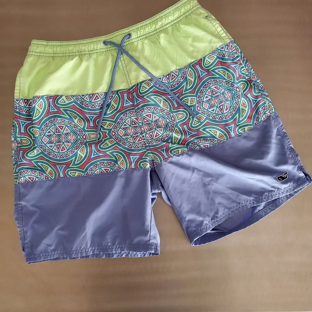 Vineyard Vines Sea of Turtles Bungalow Swim Trunks Blue Green Men’s M